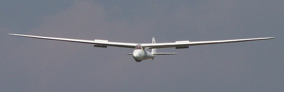 File:Weihe DFS D-0700 EDMB 01 20050925.jpg