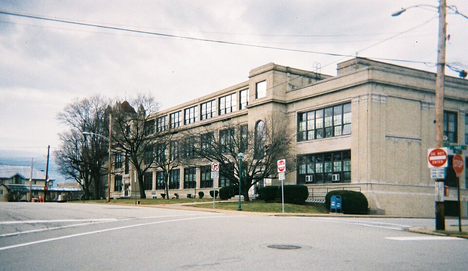 File:Greensburg-pennsylvania-1927highschool.jpg