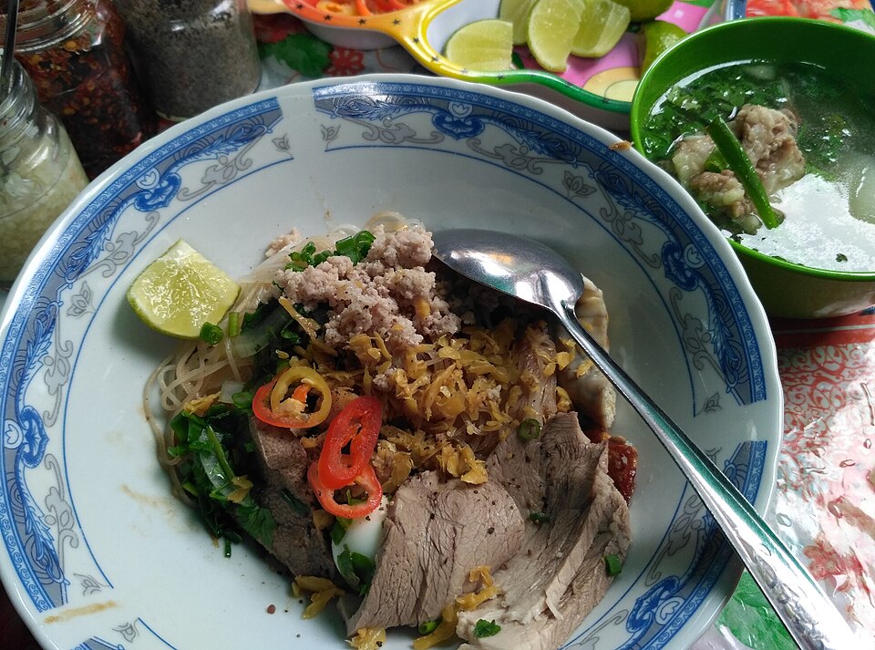 File:Hủ tiếu Nam Vang Sài Gòn.jpg