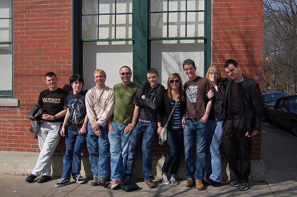File:Raleigh meet.jpeg