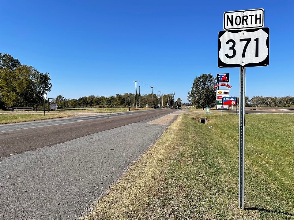 File:US Route 371 SW Arkansas.jpg