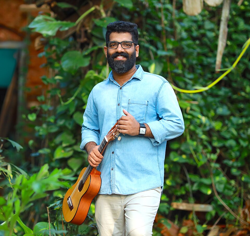 File:Arun Alat 01.jpg