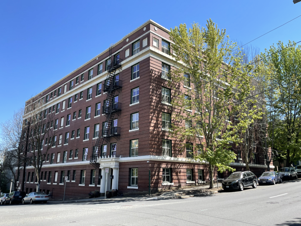 File:Breslin Wide View.png