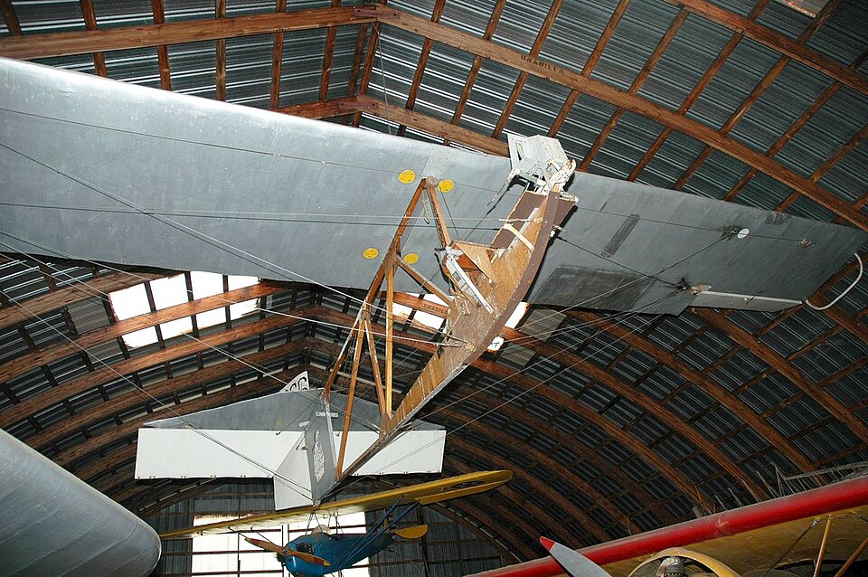 File:Cloudcraft Dickson Primary Glider N5666.jpg