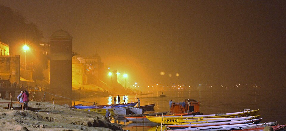 File:Ganga Ghat in Varanasi.JPG