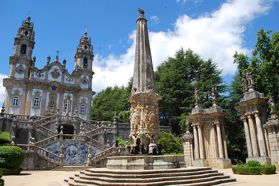 File:Lamego - Chafariz dos Remédios (2).jpg