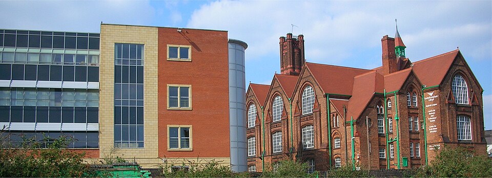 File:South Birmingham College, Digbeth.jpg