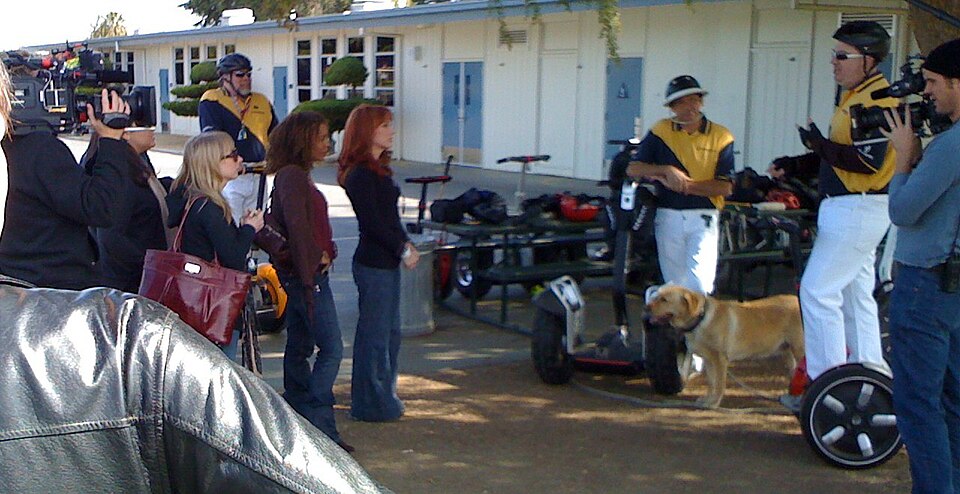 File:Start of the shoot (2399650563) (cropped).jpg