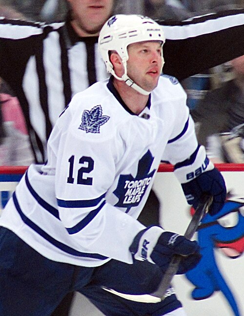 File:Tim Connolly 2012-03-07.JPG