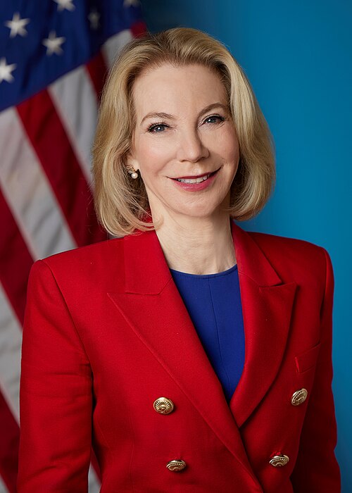 File:Amy Gutmann, U.S. Ambassador 3.jpg