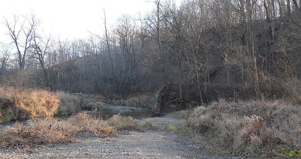 File:Farm Creek Section from DS 1.jpg