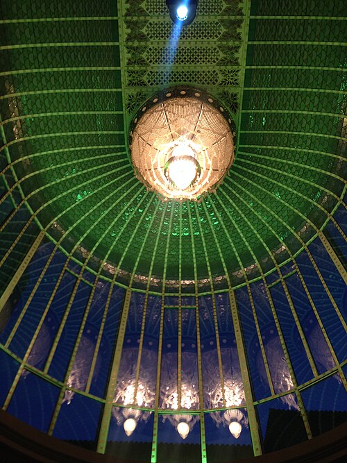 File:Glass pending lamp.jpg