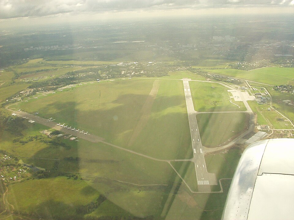 File:Ostafyevo International Airport.JPG