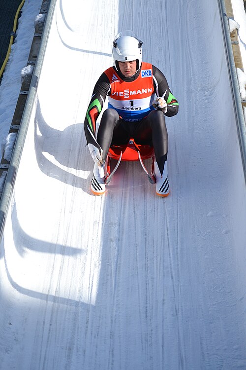 File:Rennrodelweltcup Altenberg 2015 (Marcus Cyron) 1890.JPG