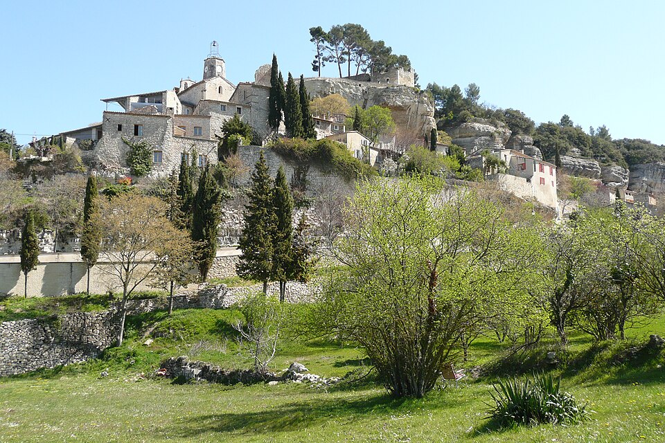 File:Vue sur le Beaucet.JPG
