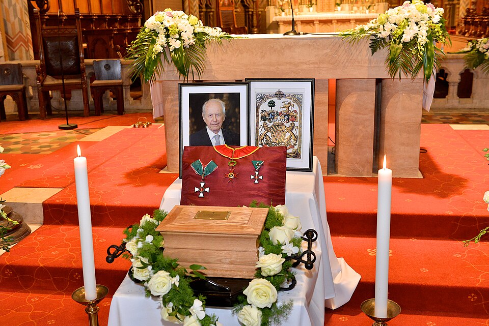 File:Báró Gelsey Vilmos Mátyás Templom.jpg