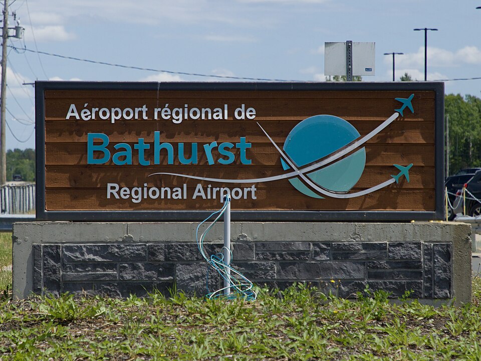 File:Bathurst Airport, New Brunswick, Canada.jpg