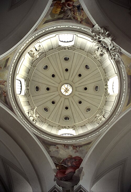 File:Fulda Dom Kuppel.JPG