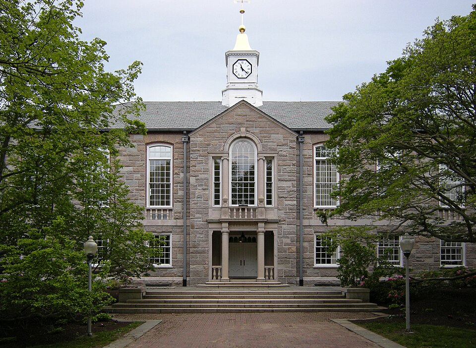 File:GreenHall URI.JPG