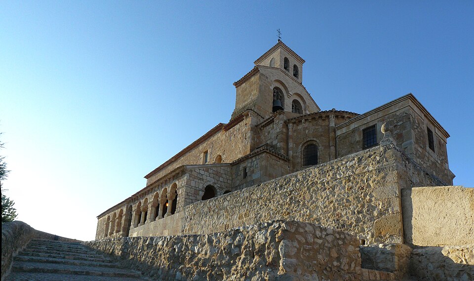 File:IglesiaDeNuestraSeñoraDelRivero-rectangular.jpg