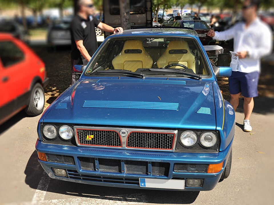 File:Lancia Delta Integrale (5103375564) cropped.jpg