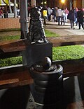 Statue in honor of George Tirebiter, USC