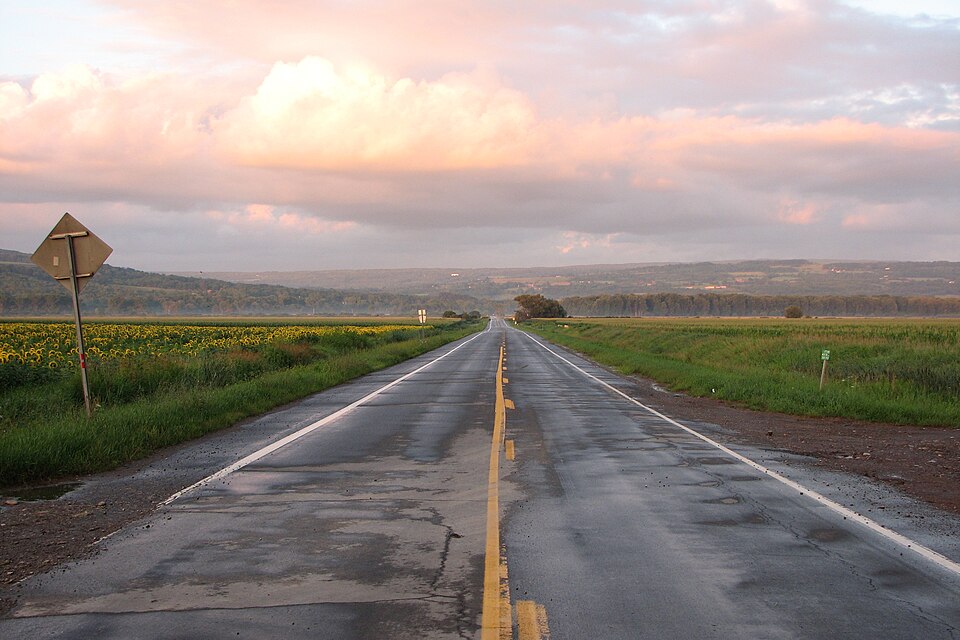 File:Flats Road and fields in Groveland.jpg