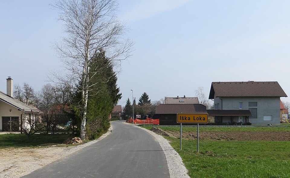 File:Iska Loka Slovenia.JPG