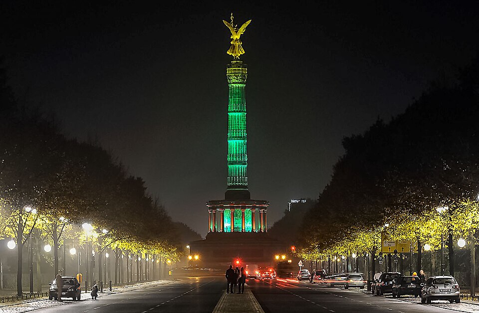File:Siegessäule10 b.jpg