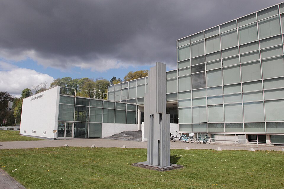 File:Artez Arnhem.JPG