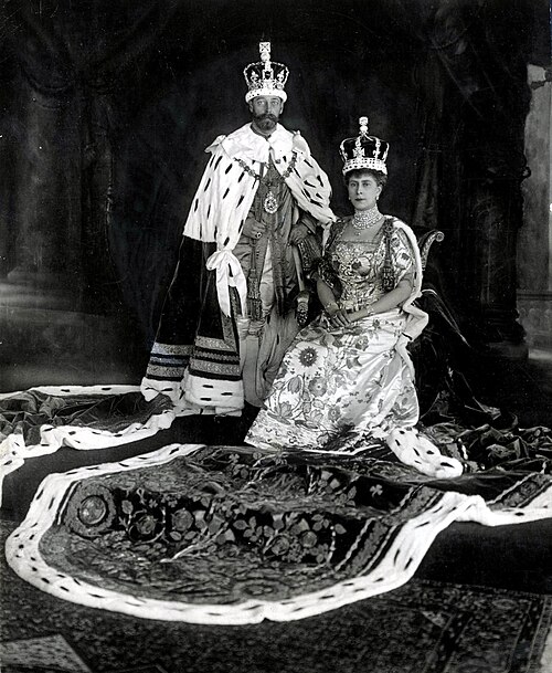 File:KingGeorgeV QueenMary Coronation1911.jpg