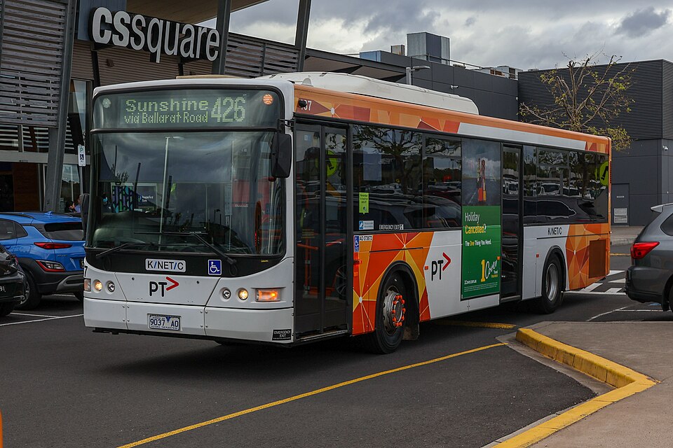 File:Route 426 Bus.jpg