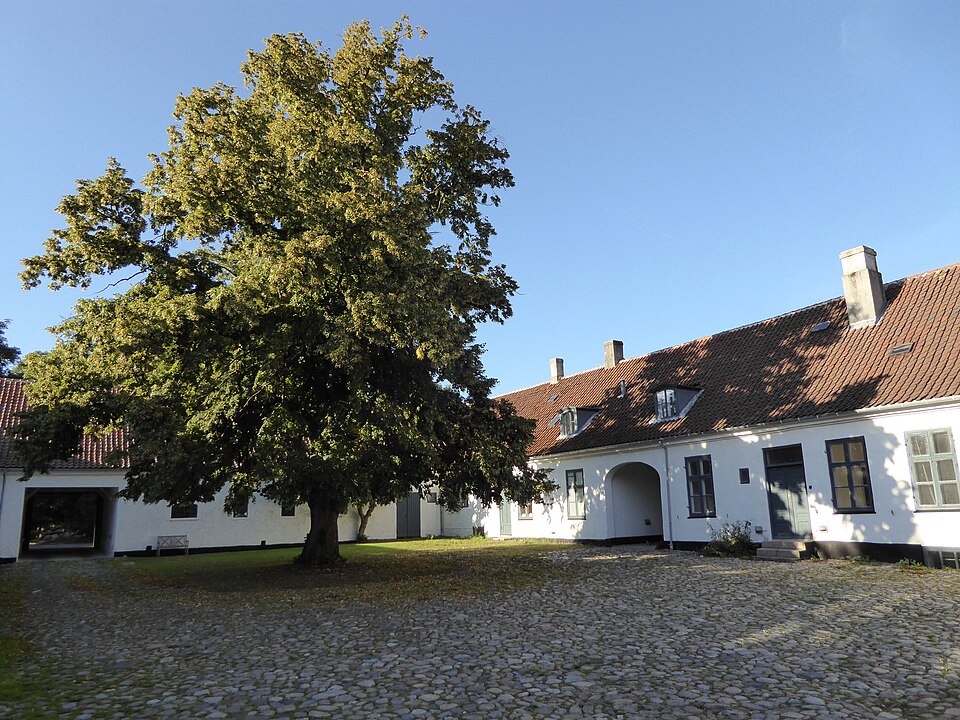 File:Vintappergården 1.JPG