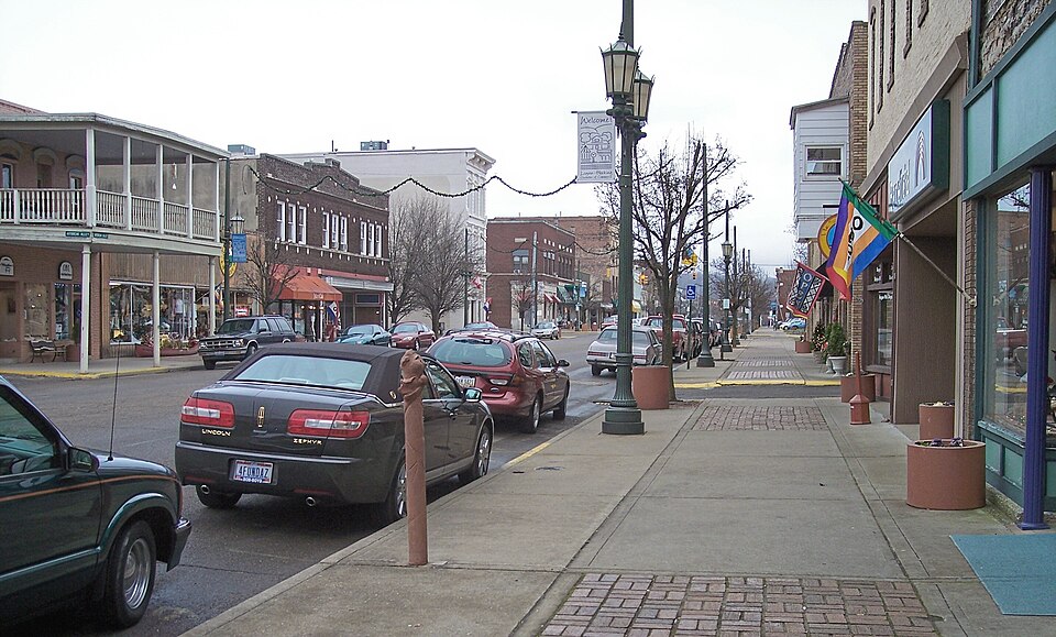 File:Logan Ohio.jpg