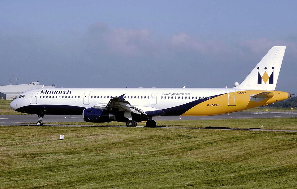 File:Monarch.a321-200.g-ozbi.arp.jpg