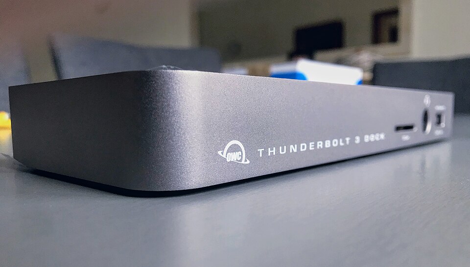 File:OtherWorldComputing Thunderbolt 3 Dock.jpg