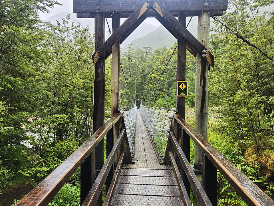 File:Routeburn Track bridge.jpg