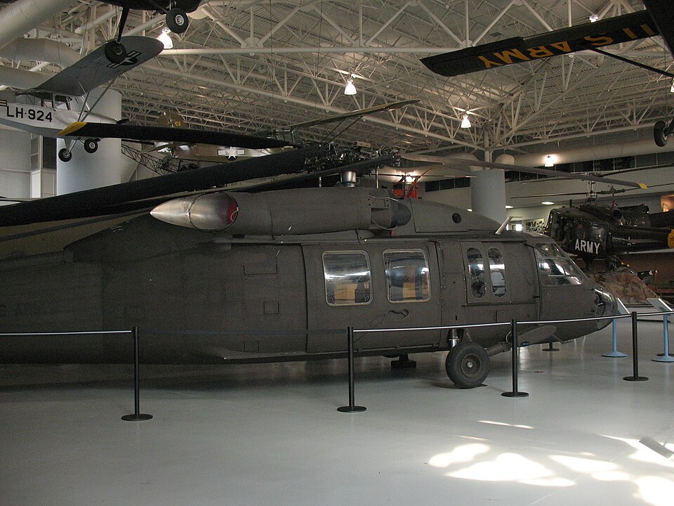 File:Sikorsky UH-60 Blackhawk 3869 (2076016691).jpg