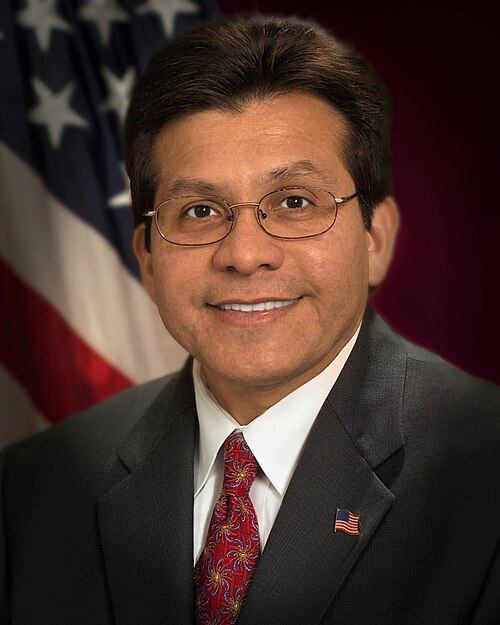 File:Alberto Gonzales - official DoJ photograph.jpg