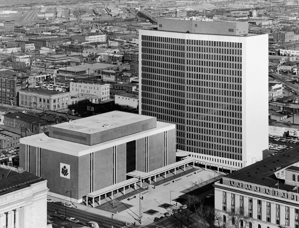 File:Byron Rogers Federal Building.jpg