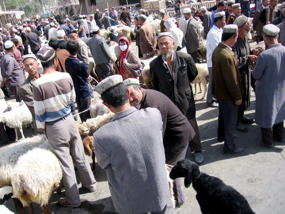 File:Khotan-mercado-d09.jpg