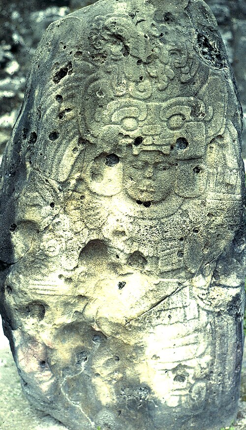 File:Tikal St04.jpg