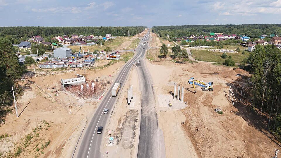 File:Widening of the A114 road 02.jpg
