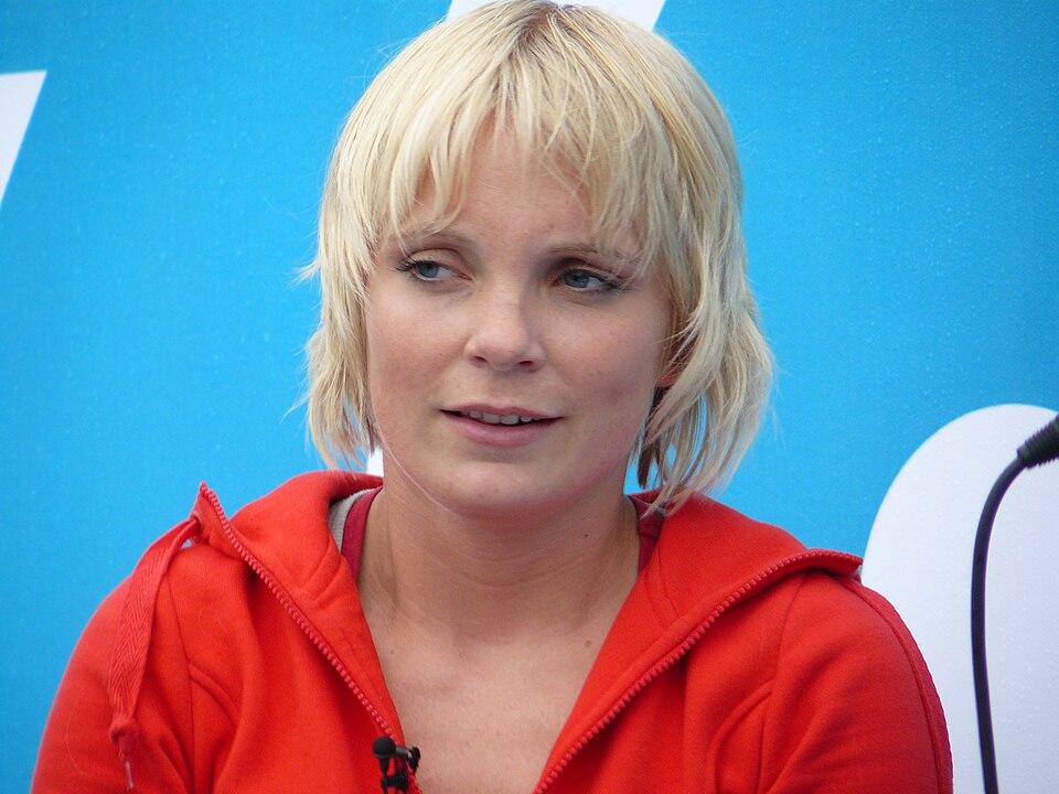 File:2007-08-19 Solveig Hareide - Kalvøya.jpg
