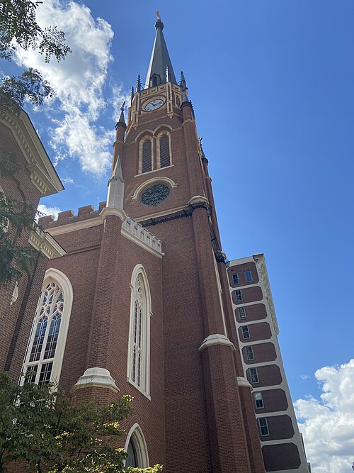 File:Cathedral of the Assumption, Louisville.jpg