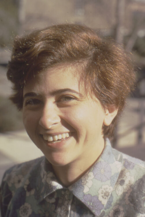 File:Lia Athanassoula.png