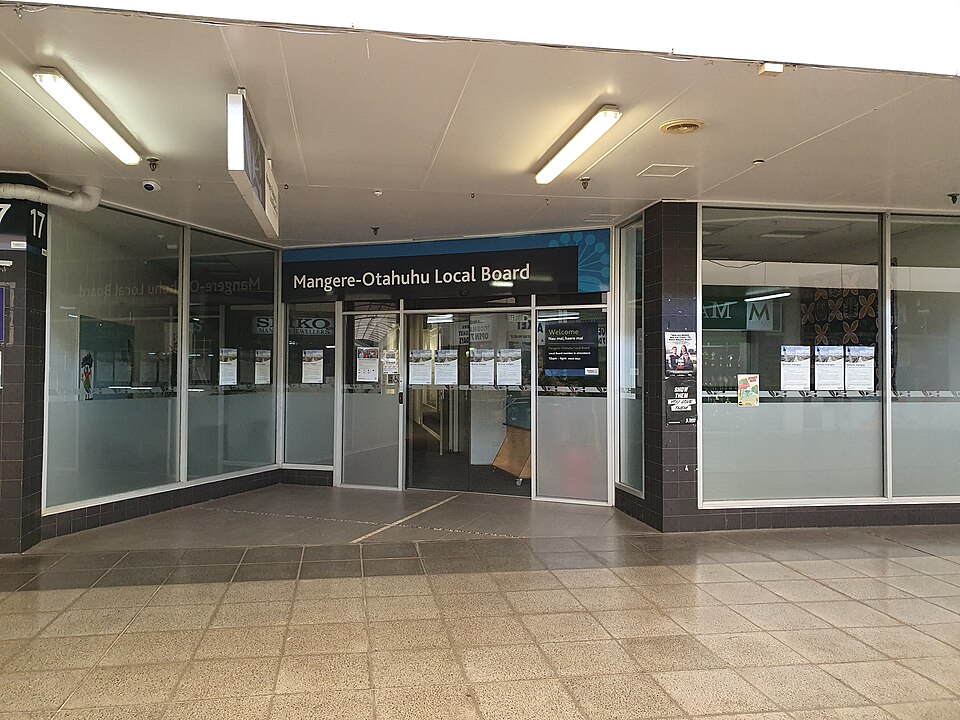 File:Māngere-Ōtāhuhu Local Board 20220119 112908.jpg