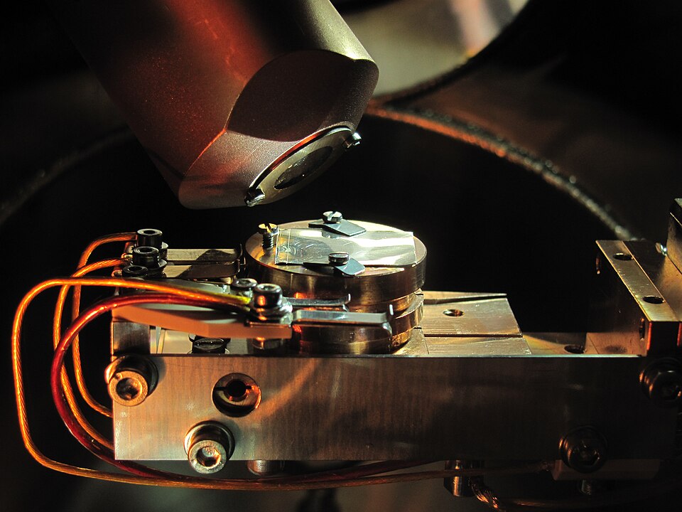 File:Silver Target in XPS Spectrometer.jpg
