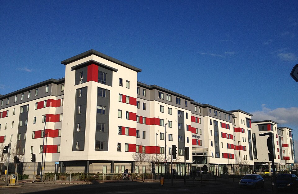 File:Liberty Quays Medway.JPG
