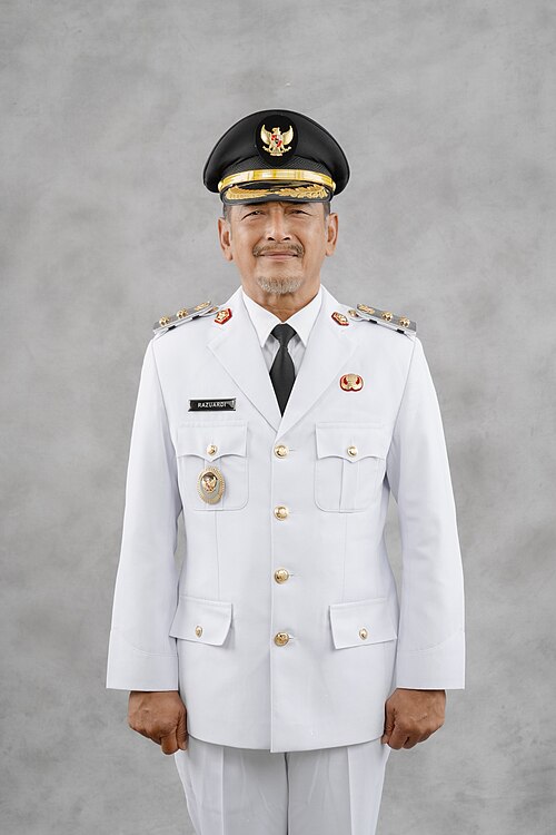 File:Wakil Bupati Bireuen Razuardi Ibrahim.jpg